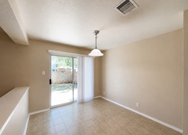 5514  Spring Walk, San Antonio, TX 78247 — photo 15