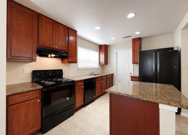 5514  Spring Walk, San Antonio, TX 78247 — photo 17