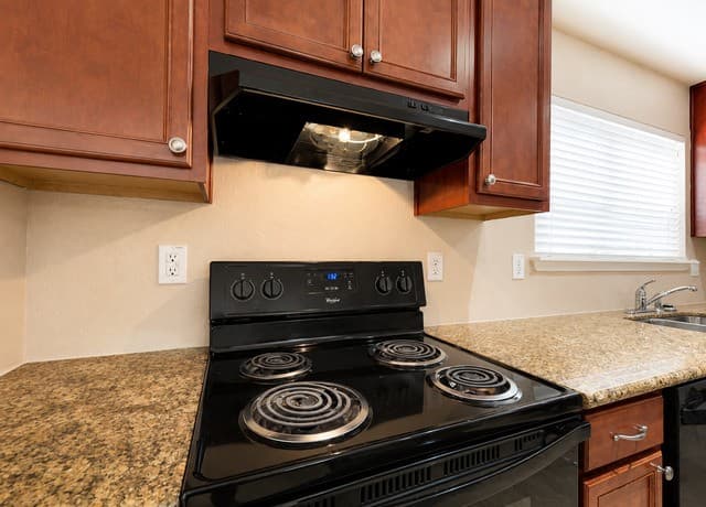 5514  Spring Walk, San Antonio, TX 78247 — photo 18