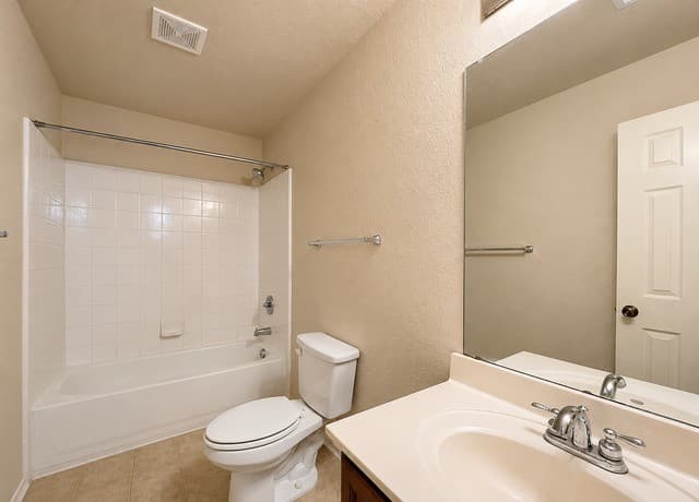 5514  Spring Walk, San Antonio, TX 78247 — photo 25