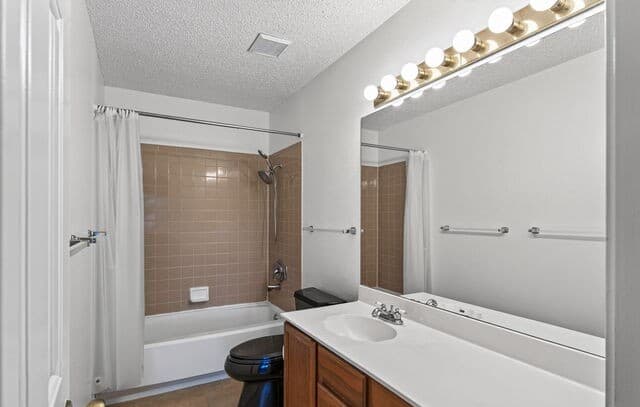 9222  Mirecourt, San Antonio, TX 78250 — photo 18