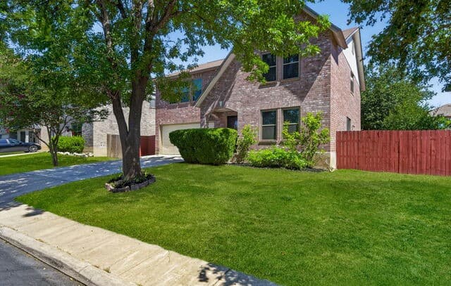 9222  Mirecourt, San Antonio, TX 78250 — photo 2