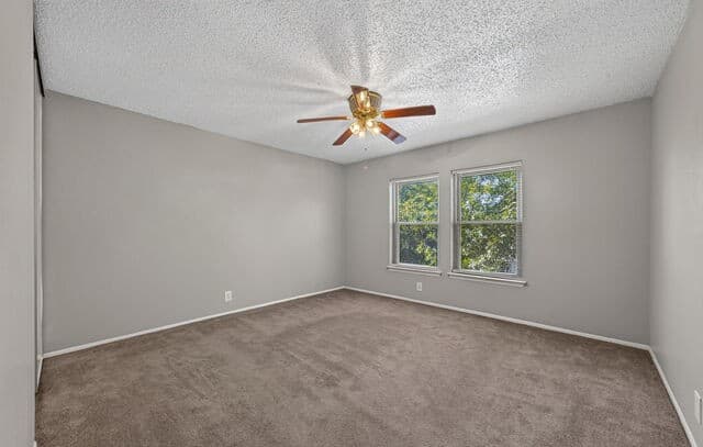 9222  Mirecourt, San Antonio, TX 78250 — photo 24