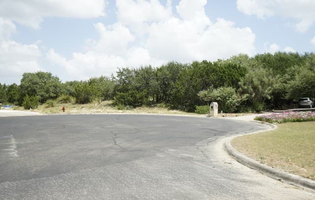 29114  Ledge Dr, Boerne, TX 78015 — photo 4