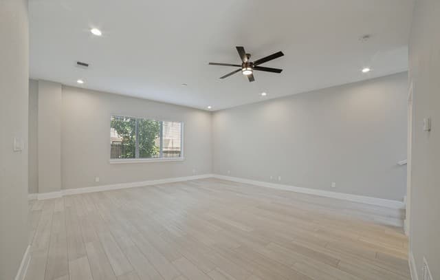 1618 W Lawndale Dr Unit UNIT 14, San Antonio, TX 78209 — photo 13