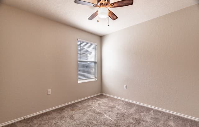 1403  Slice Parkway, San Antonio, TX 78221 — photo 21