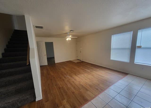 3865  Maverick Creek Rd, San Antonio, TX 78247 — photo 15