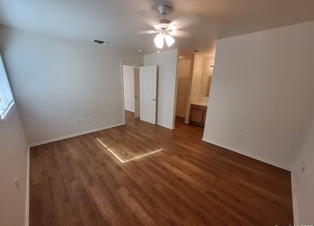 3865  Maverick Creek Rd, San Antonio, TX 78247 — photo 20