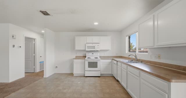 3248  Northwest Blvd, New Braunfels, TX 78130 — photo 3
