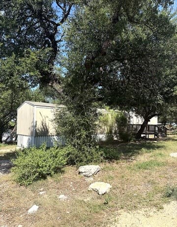 127  Quail Run St, Canyon Lake, TX 78133 — photo 8