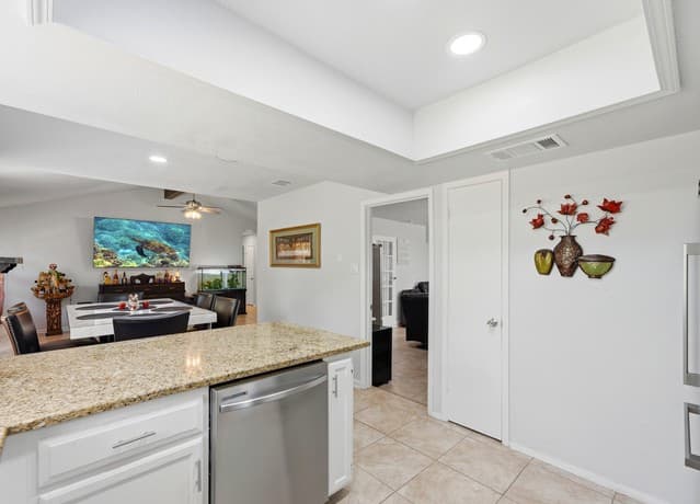 5407  Timbermont St, San Antonio, TX 78250 — photo 16