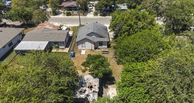 114  Iroquois, San Antonio, TX 78211 — photo 23