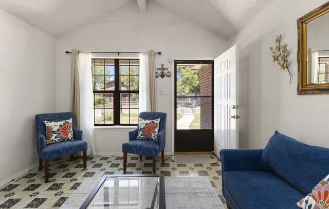 114  Iroquois, San Antonio, TX 78211 — photo 4