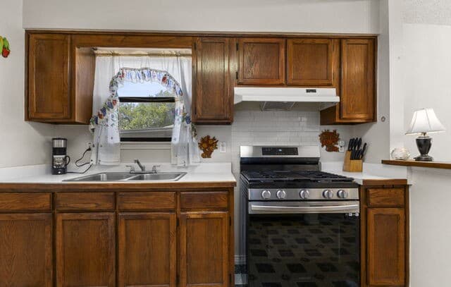 114  Iroquois, San Antonio, TX 78211 — photo 8