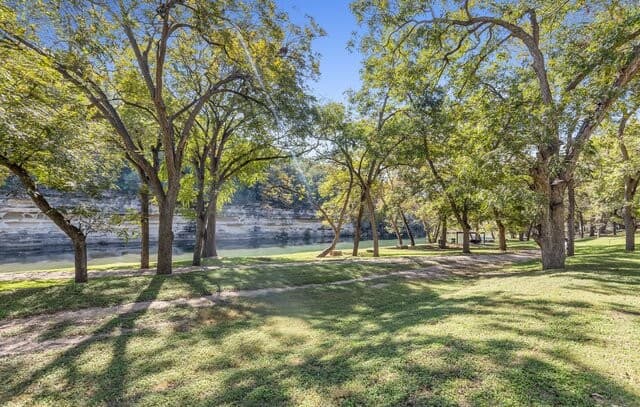 540  River Run Unit 214, New Braunfels, TX 78132 — photo 11