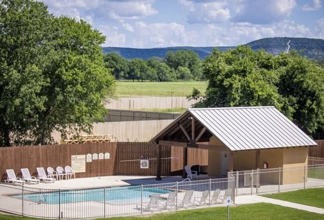 540  River Run Unit 214, New Braunfels, TX 78132 — photo 13