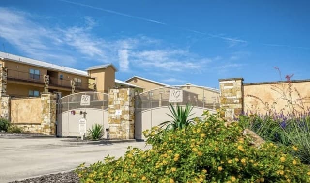 540  River Run Unit 214, New Braunfels, TX 78132 — photo 14