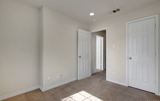 7823  Kingsbury Wood Unit 4, San Antonio, TX 78240 — photo 19