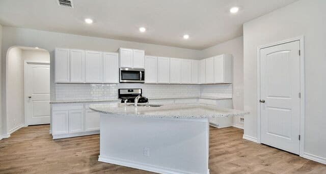 108  Ivy Way, Mico, TX 78056 — photo 6
