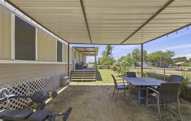 838  Avenue M, Poteet, TX 78065 — photo 23