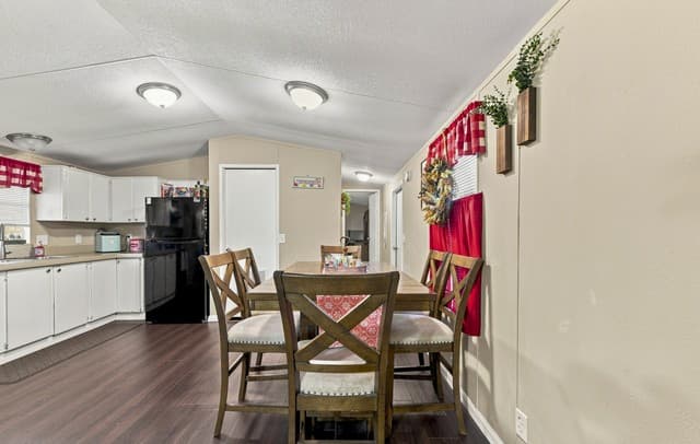 838  Avenue M, Poteet, TX 78065 — photo 7