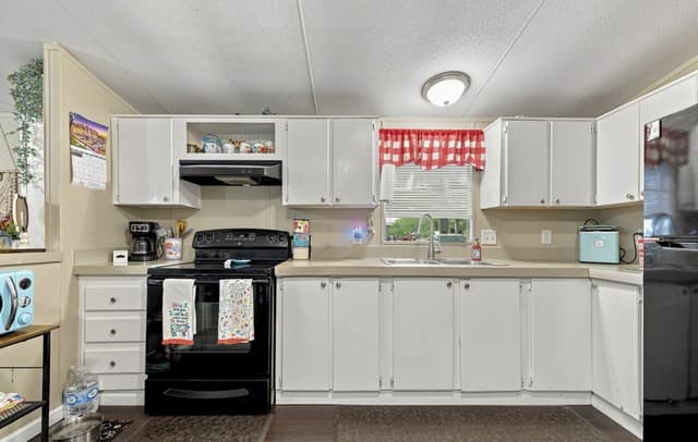 838  Avenue M, Poteet, TX 78065 — photo 9