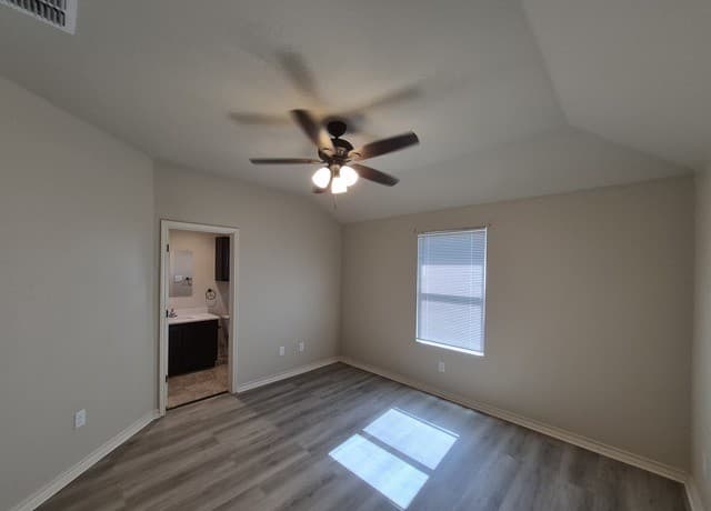 6306  Luglio Lane Unit 201, San Antonio, TX 78233 — photo 11
