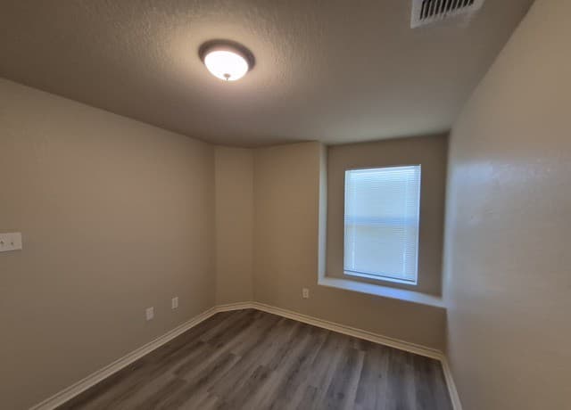6306  Luglio Lane Unit 201, San Antonio, TX 78233 — photo 17