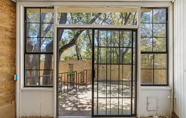 11608  Caprock St, San Antonio, TX 78230 — photo 10