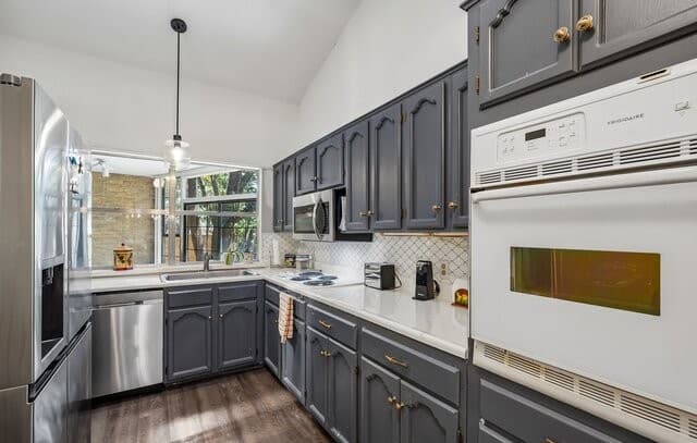 11608  Caprock St, San Antonio, TX 78230 — photo 25