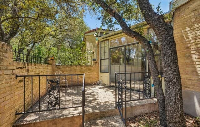 11608  Caprock St, San Antonio, TX 78230 — photo 7