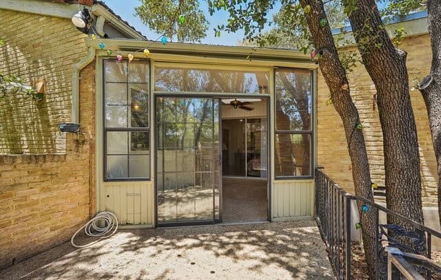 11608  Caprock St, San Antonio, TX 78230 — photo 9