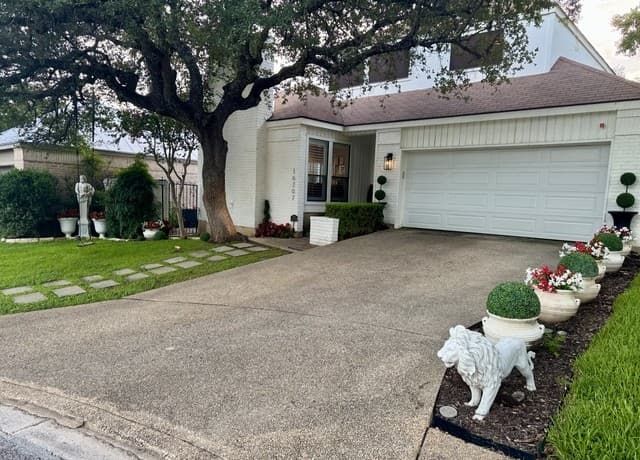 16207  Garden Oaks St, San Antonio, TX 78232 — photo 2