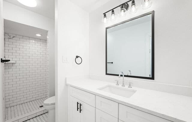 210  Fantasia St, San Antonio, TX 78216 — photo 17