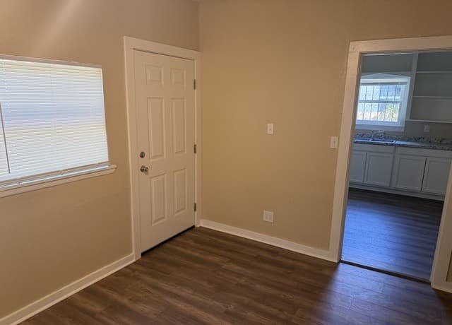 1015  Saint James, San Antonio, TX 78202 — photo 22