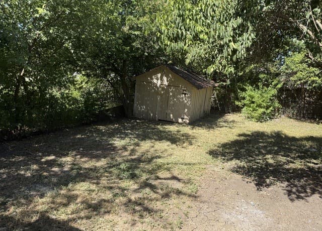1015  Saint James, San Antonio, TX 78202 — photo 24