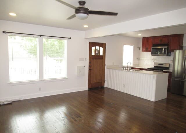 313  Natalen, San Antonio, TX 78209 — photo 3