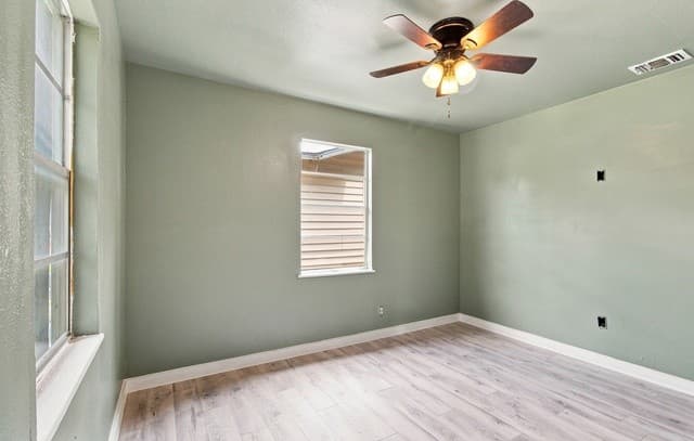 2238  Sw 19th St, San Antonio, TX 78207 — photo 16