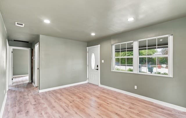 2238  Sw 19th St, San Antonio, TX 78207 — photo 7