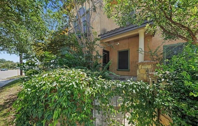 123  Eaton St Unit 102, Alamo Heights, TX 78209 — photo 2