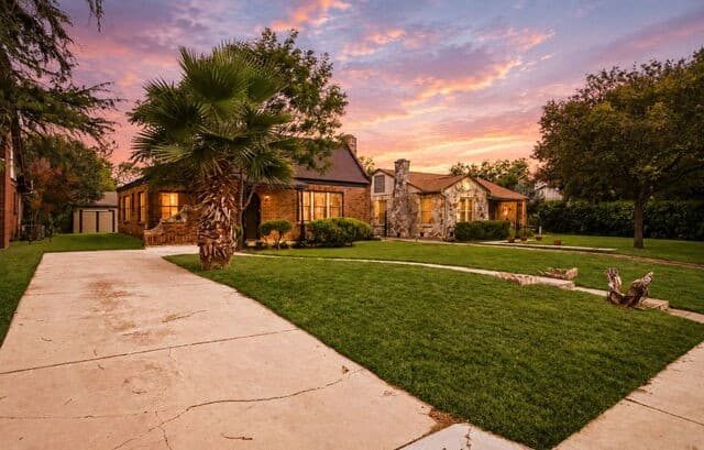 146  North Dr, San Antonio, TX 78201 — photo 2