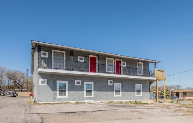 2305  Pinn Rd Unit 5, San Antonio, TX 78227 — photo 2