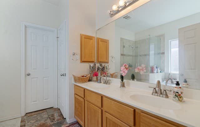 8235  Rockwell, San Antonio, TX 78249 — photo 17