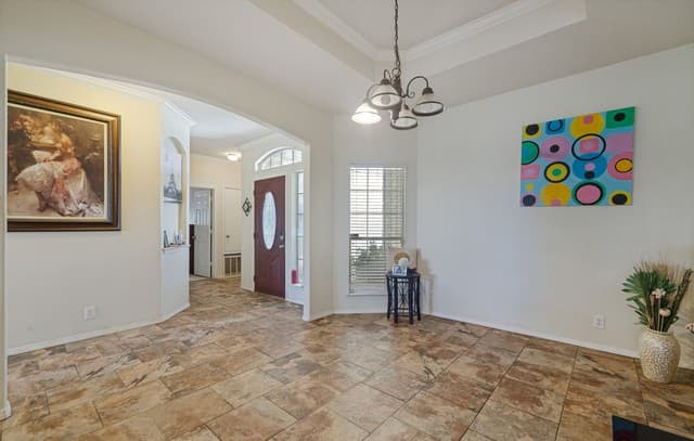 8235  Rockwell, San Antonio, TX 78249 — photo 2
