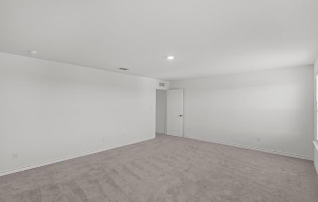 8231  Smithers Avenue, San Antonio, TX 78252 — photo 21