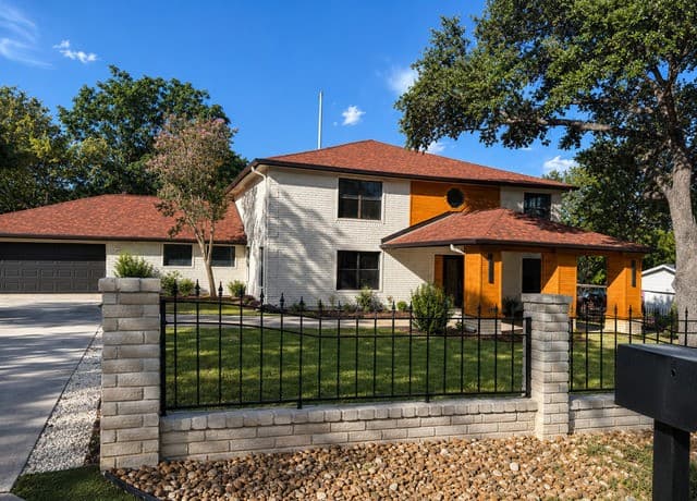 3919  Midvale Dr, San Antonio, TX 78229 — photo 7