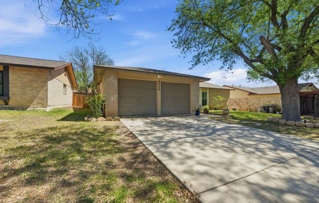 9538  New World, San Antonio, TX 78239 — photo 2