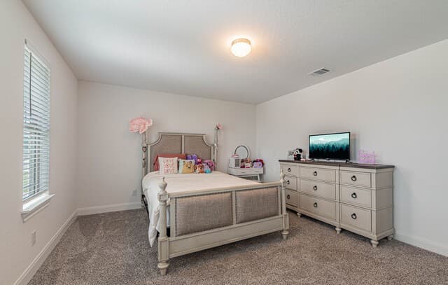 109  Willow Oak Trl, Floresville, TX 78114 — photo 12