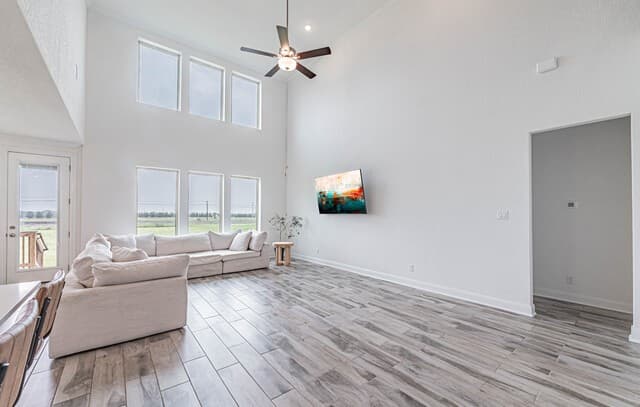 109  Willow Oak Trl, Floresville, TX 78114 — photo 18