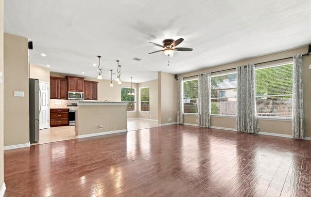 4719  Emden Holw, San Antonio, TX 78247 — photo 13